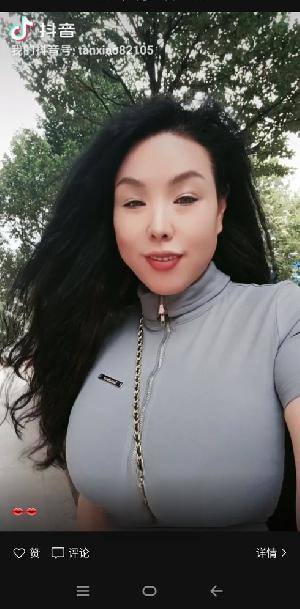 四川的大奶熟女