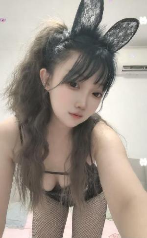 临平大胸制服诱惑