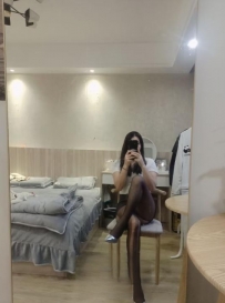 张府园长腿少妇御姐