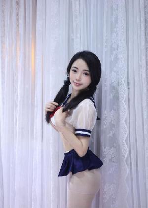 性感大奶翘臀风骚婉清