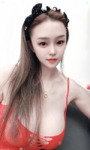 龙华巨乳丹妮