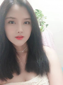 纯欲大胸李一桐