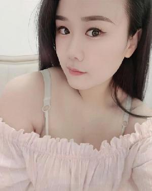 中良翘臀少妇