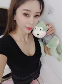 妩媚性感美女玉儿