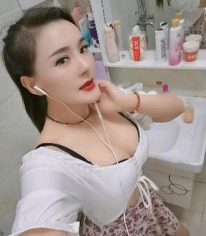 红牌大奶楼凤