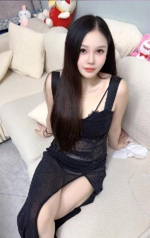 湖塘纯欲小姐姐