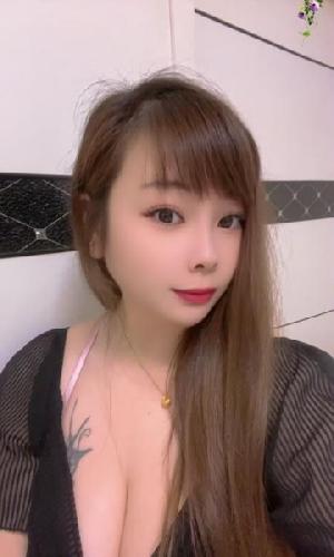 洪山大奶妹