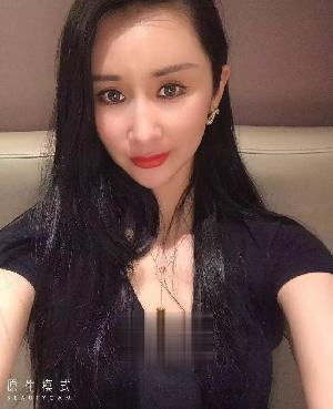 美容师抓龙筋