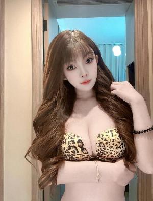 萧山气质细腰大胸御姐
