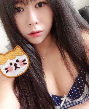丰满兼职梦琪