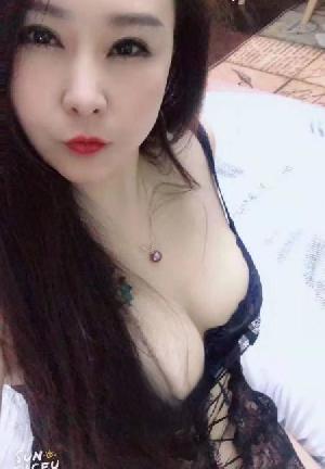大胸姐小兔