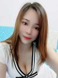 天河丰满童童少妇