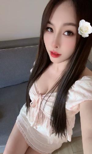 翘臀大奶琦琦