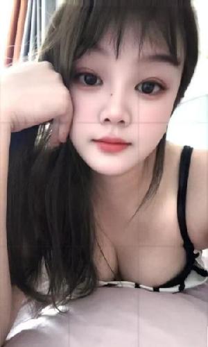 丰满美眉不输瘦
