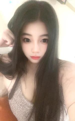 性感大胸妹子