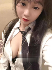 花都大胸vivi