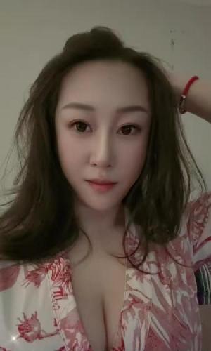 拉丝水床琪琪