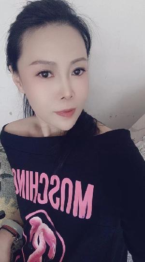 历城区健身美女