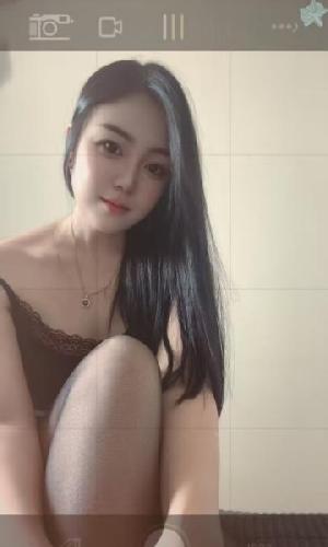 轻熟少妇小雪碧
