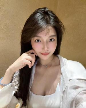 兼职性感妖娆小姐姐