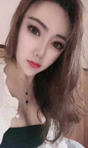閪紧水多骚货