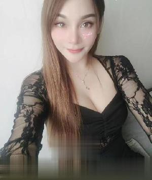 二刷大奶风骚小嫂子