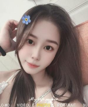 海珠温柔性感妹子