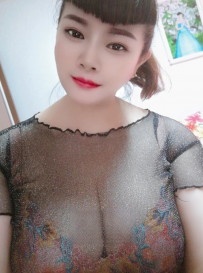 秦淮大奶肥臀
