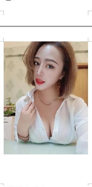 自在城风骚少妇