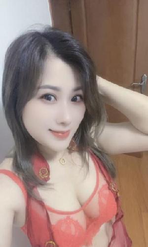 服务型骚少妇