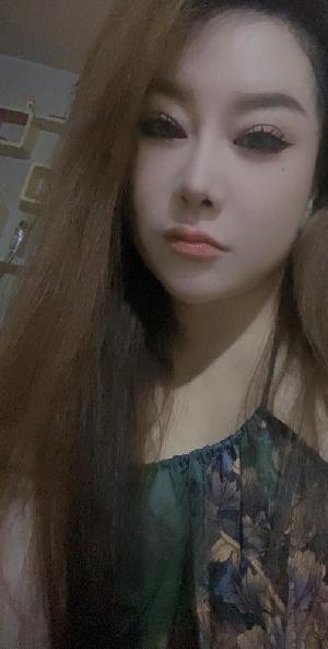 固戍大奶欣欣