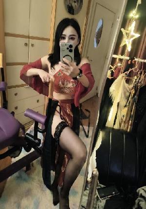 湖塘服务系女王