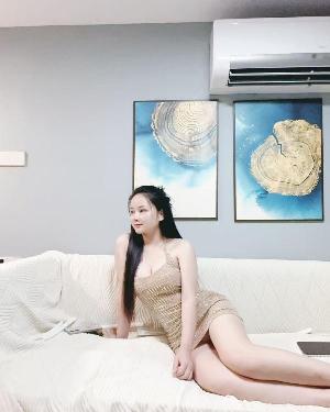 爱笑甜妹乔乔