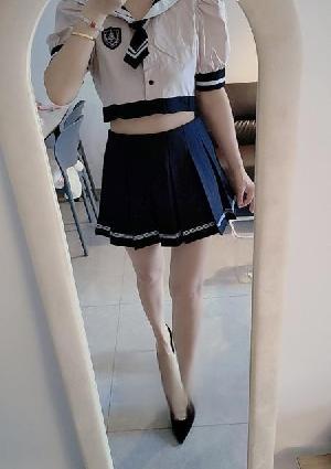 性感蜜臀颜值瑶妹