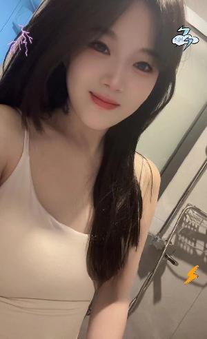 美臀情趣粉b水多骚货