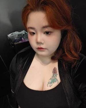 黄浦胖妹妹