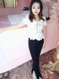 罗湖服务型小少妇