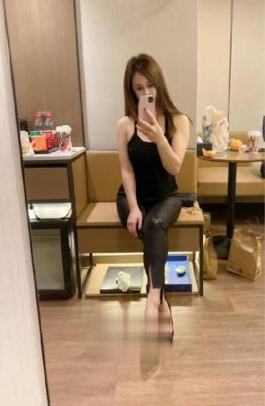 上城性感身材御姐