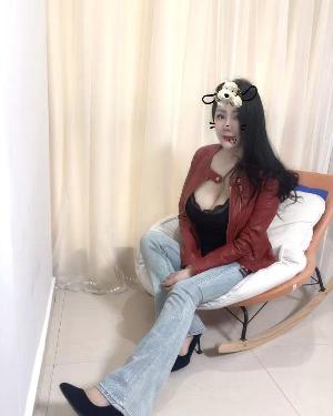 嘉兴胸大屁股大