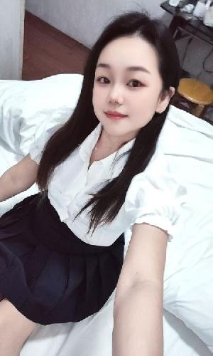 离异带娃少妇
