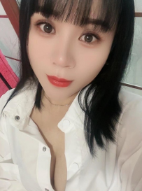 白云新人美女