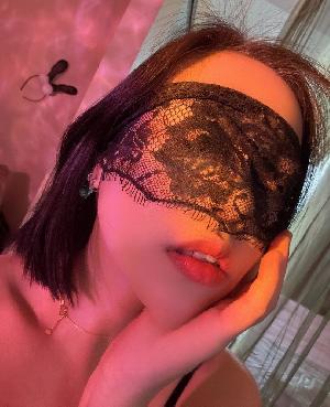 极品美女身材火辣