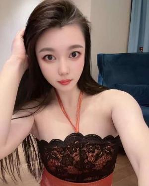 性感大奶乔乔老师