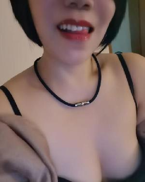 海珠泄火少妇