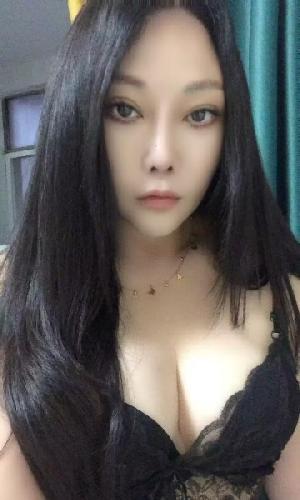 玄武长腿骚货