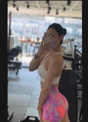 南京美臀熟女