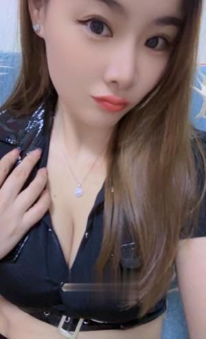 长腿美容师姗姗