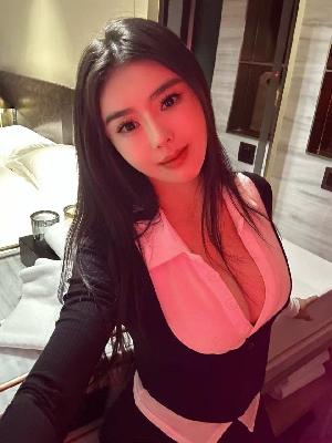 盐城市兼职小御姐的吸精神器很舒服
