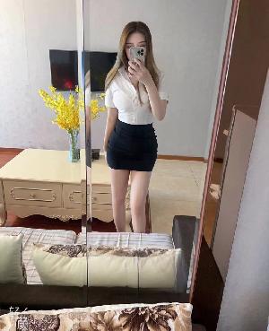 骚丝制服醒醒