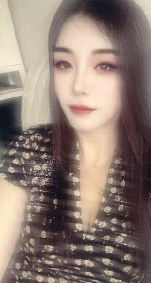 性价比高大臀骚货